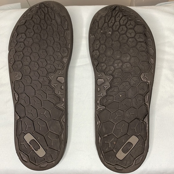 Oakley Unisex Flip Flips/Sandals - Picture 3 of 6